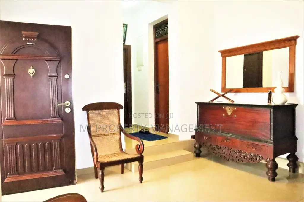 Furnished 4bdrm Duplex in Mi Properties, Dehiwala for sale