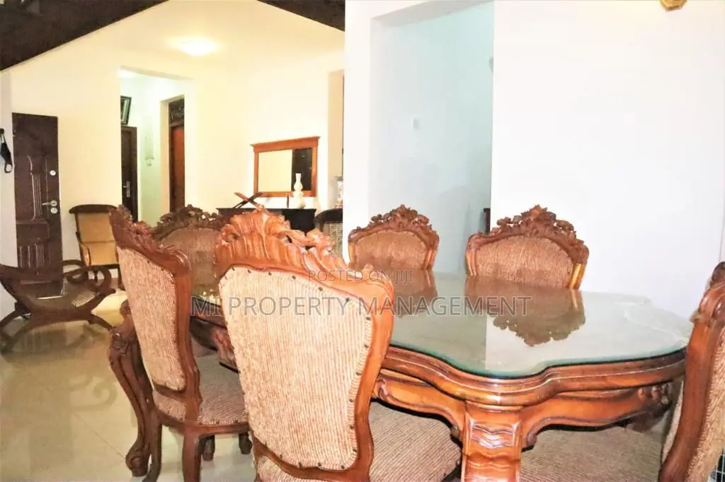 Furnished 4bdrm Duplex in Mi Properties, Dehiwala for sale