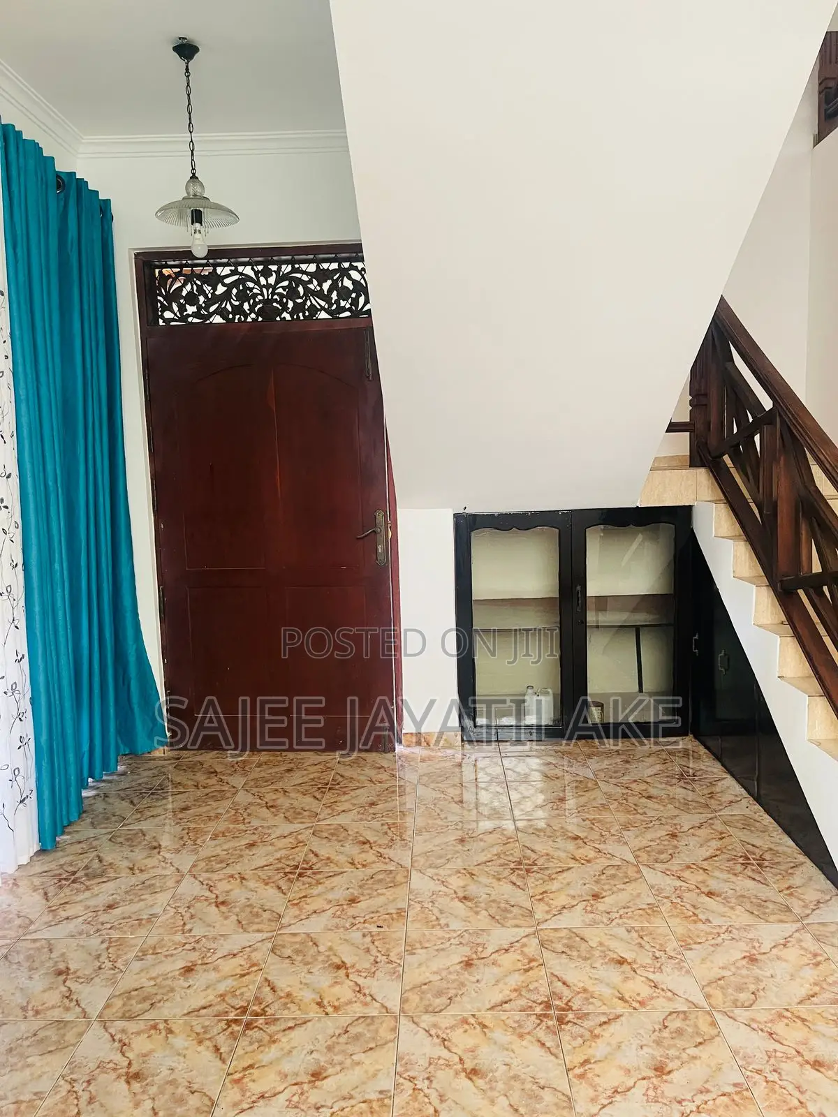 4bdrm House in Dehiwala-Mount Lavinia for rent