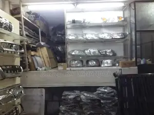 Vehicle Spare Parts Lot for Sale