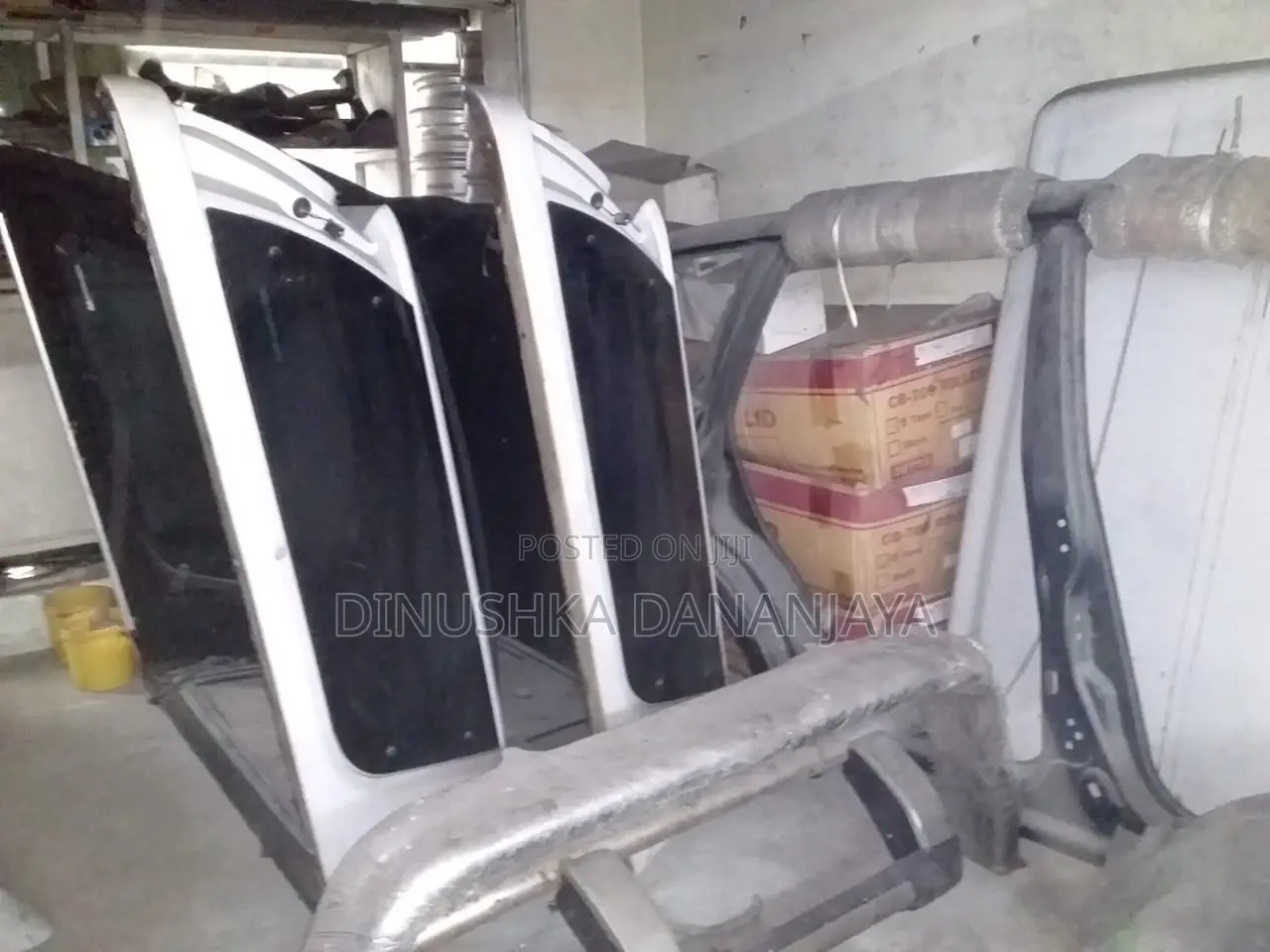Vehicle Spare Parts Lot for Sale