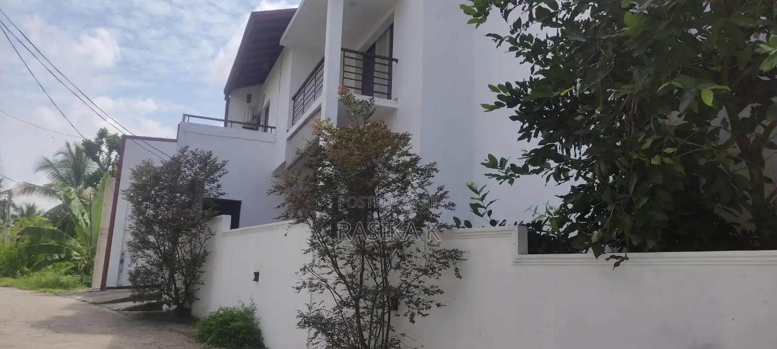 Furnished 4bdrm House in Home Rent, Battaramulla for rent