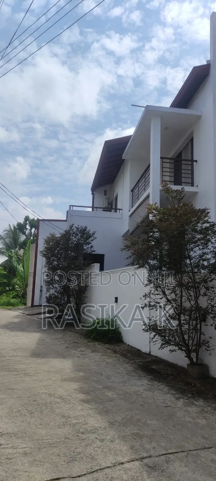 Furnished 4bdrm House in Home Rent, Battaramulla for rent