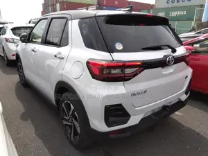 Photo - New Toyota Raize 1.2 Hybrid FWD 2024 White