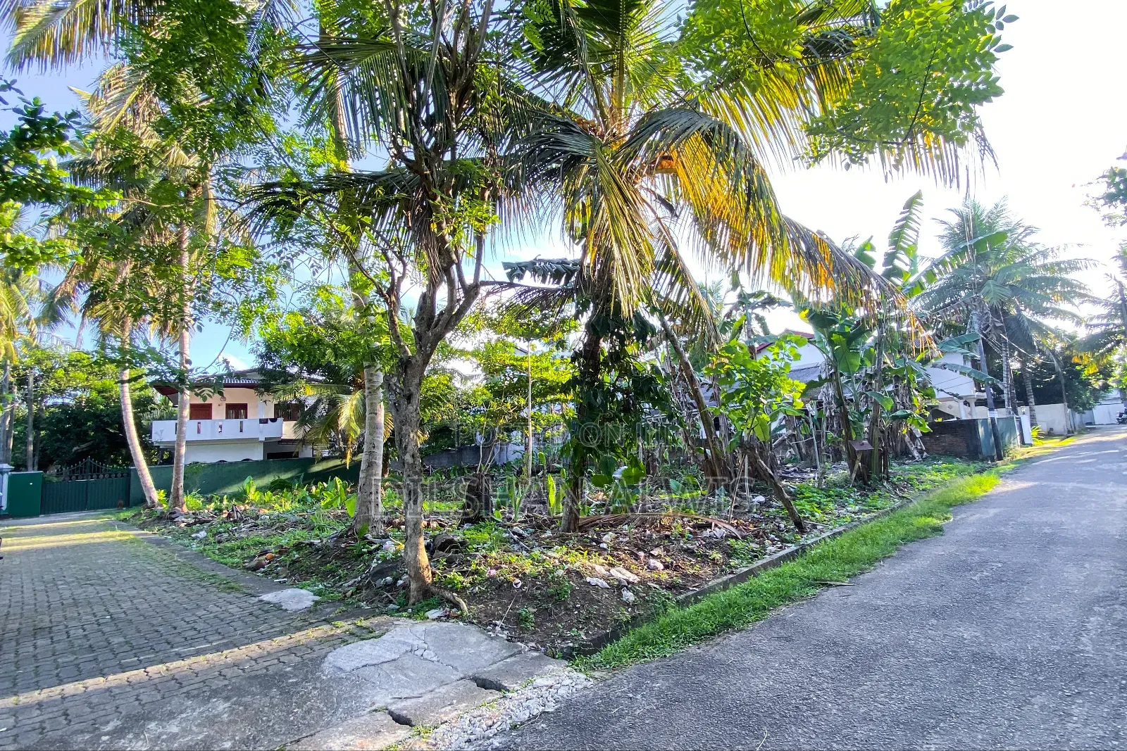 Land for Sale in හික්කඩුව