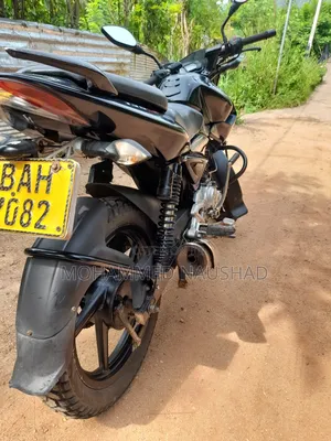 Bajaj Pulsar 135 LS 2013 Black