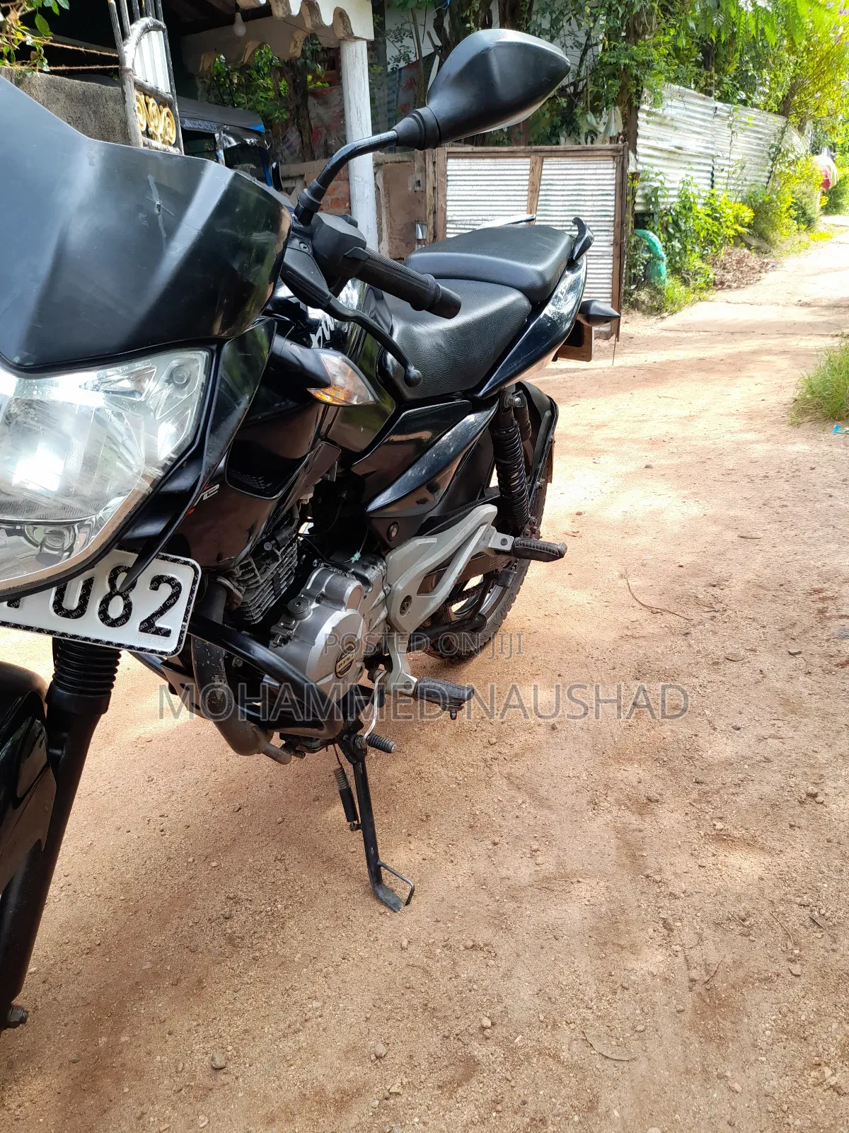 Bajaj Pulsar 135 LS 2013 Black