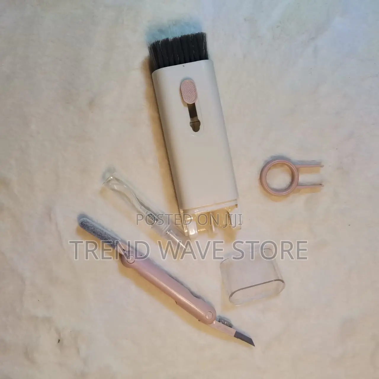 7-in-1 Multifunctional Computer Keyboard Cleaning Brush Kit
