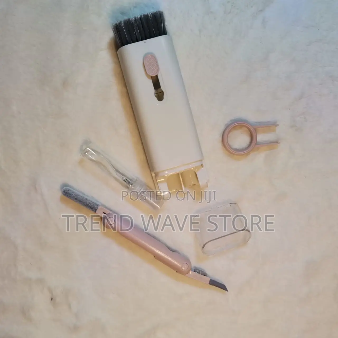 7-in-1 Multifunctional Computer Keyboard Cleaning Brush Kit