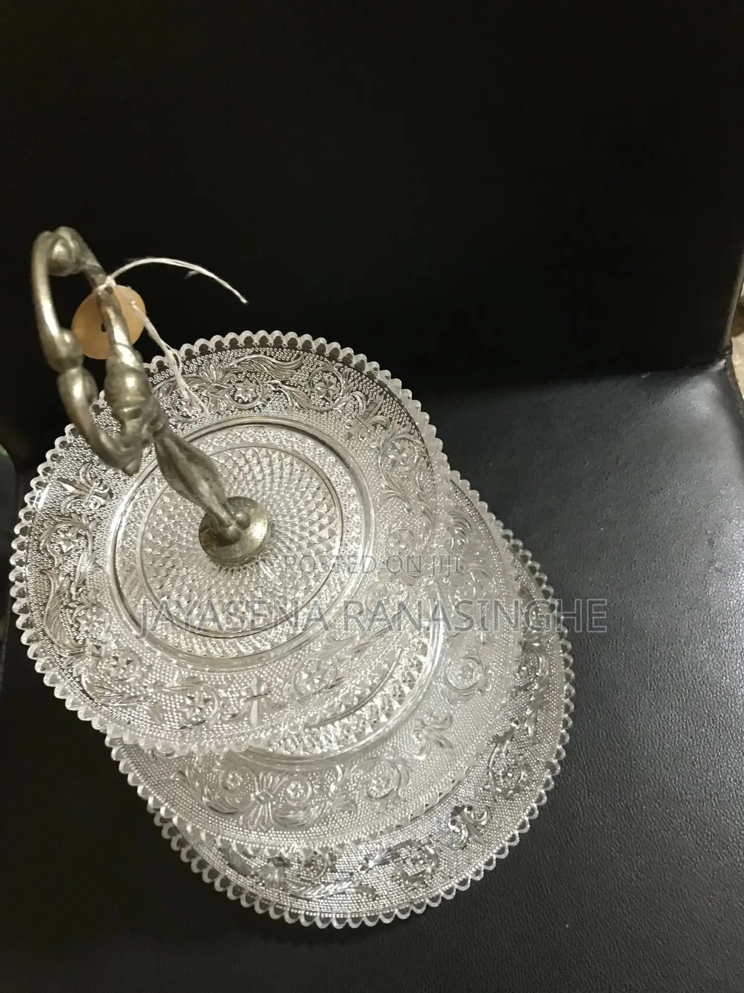 Party Cake Saving Crystal Tray for Sale