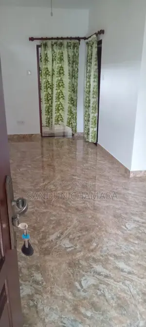2bdrm House in Hunupitiya, Wattala for rent
