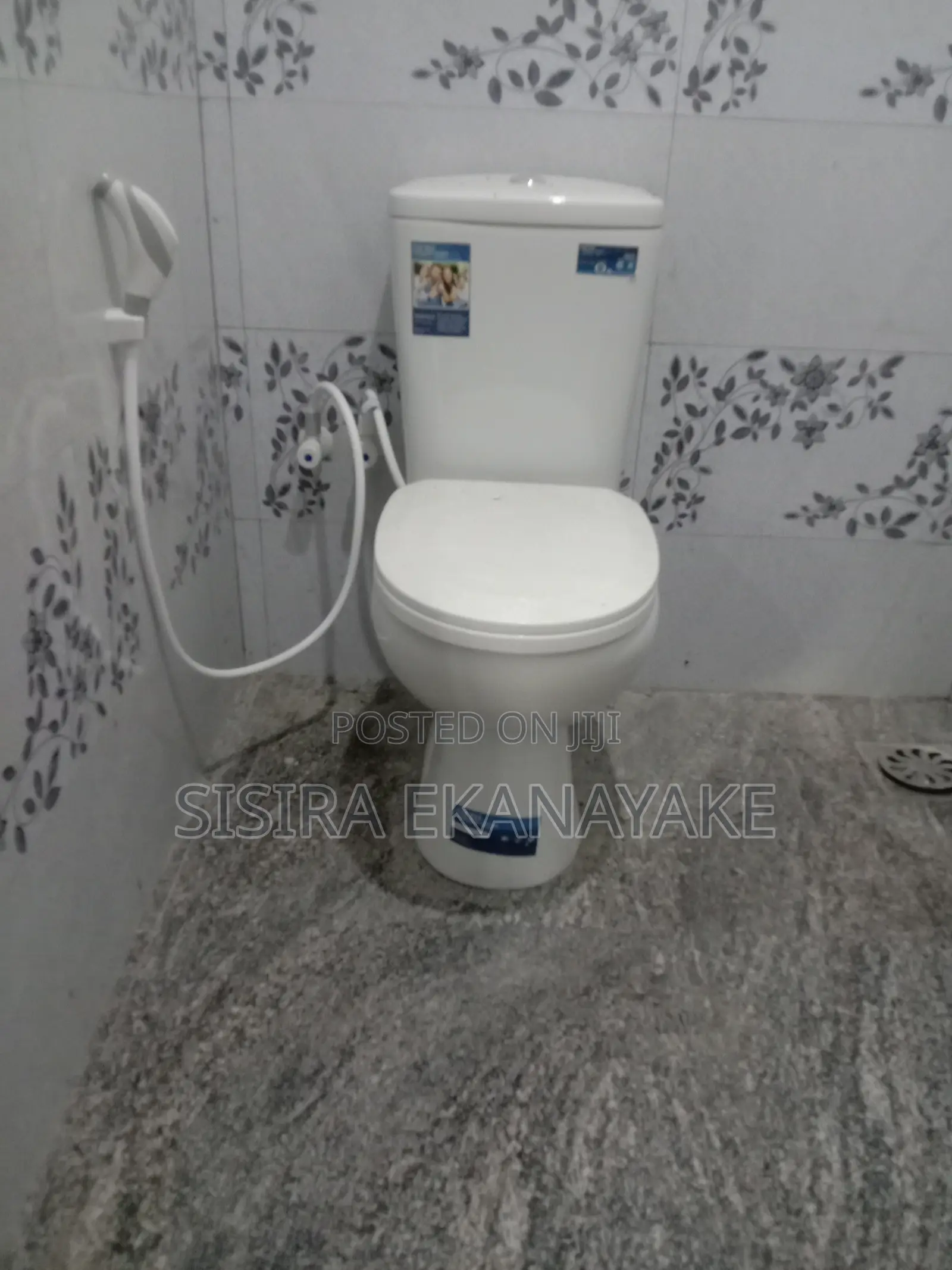 1bdrm Room & Parlour in Mawathagama for rent