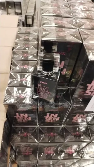 Photo - Perfumes Available