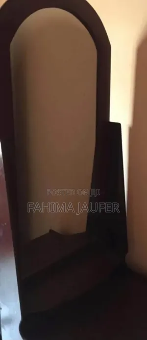 Photo - Dressing Table