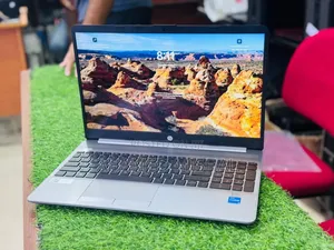 Photo - Computer Lap