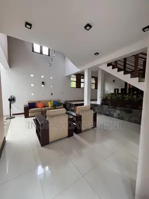 Photo - Furnished 4bdrm House in Western, Thalawathugoda for sale