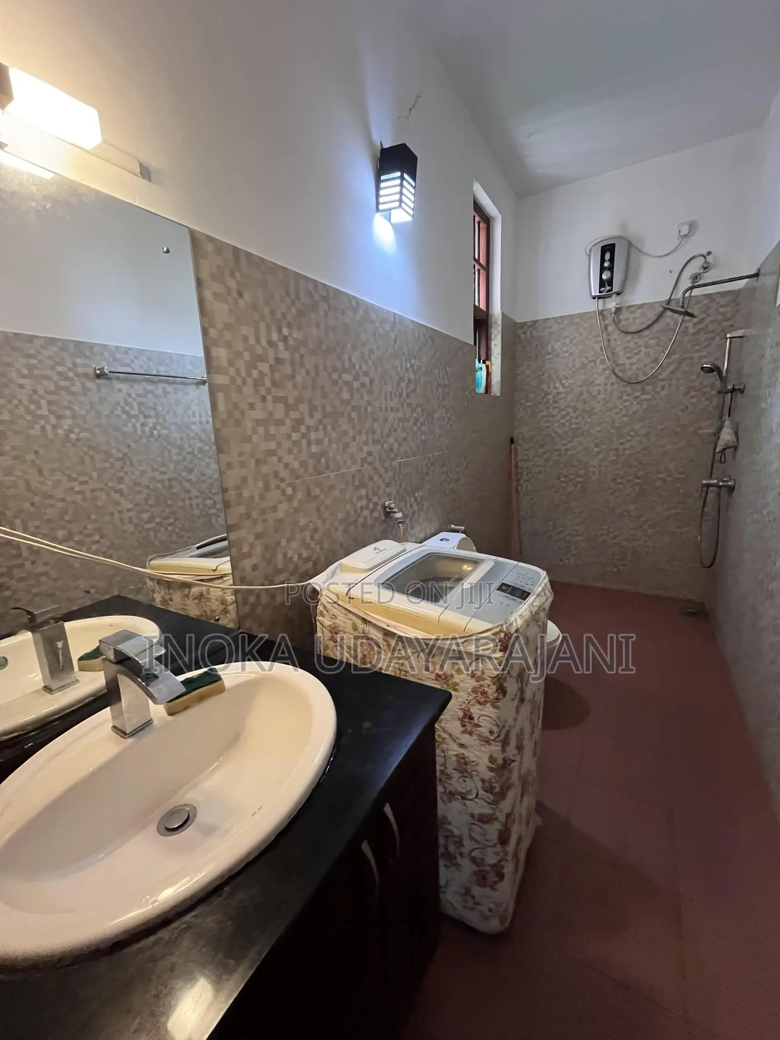 Furnished 4bdrm House in Western, Thalawathugoda for sale