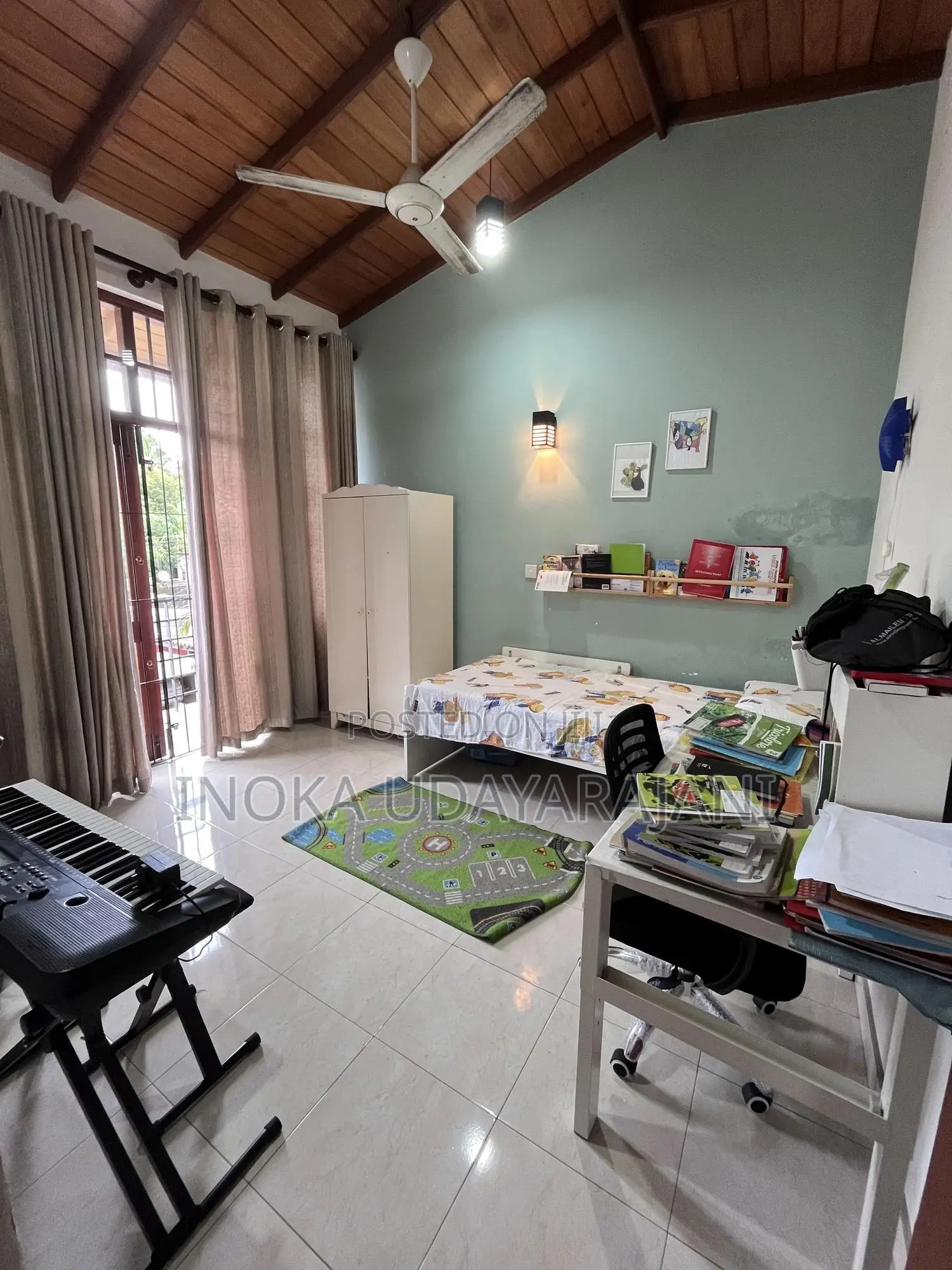 Furnished 4bdrm House in Western, Thalawathugoda for sale