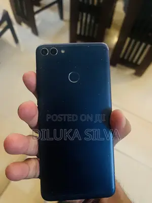 Photo - Huawei Y9 2018 64 GB Blue