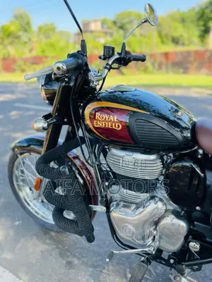 Photo - Royal Motorcycle 2023 Black