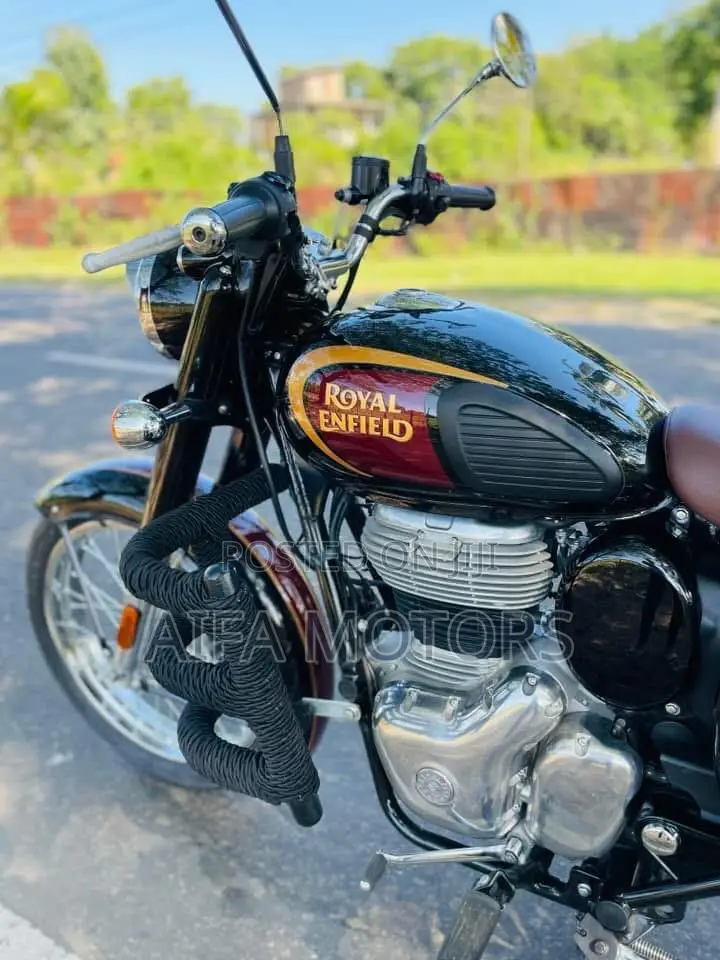Royal Motorcycle 2023 Black