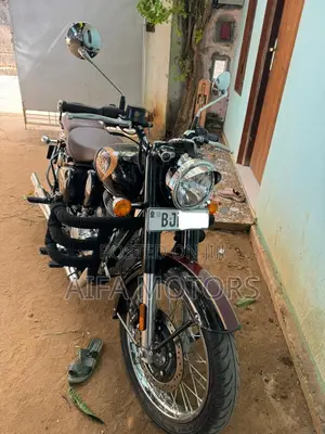 Royal Motorcycle 2023 Black