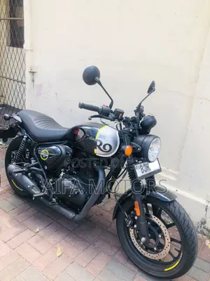 Photo - Royal Motorcycle 2024 Black