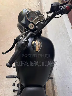 New Royal Motorcycle 2024 Black