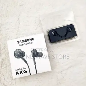 Photo - Samsung Akg Earphone - Gb (P06674)
