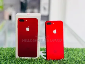 Photo - Apple iPhone 7 Plus 128 GB Red