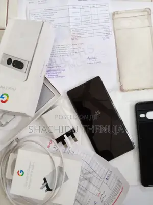 Photo - Google Pixel 7 Pro 128 GB White