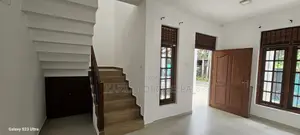 5bdrm House in Kottawa for rent