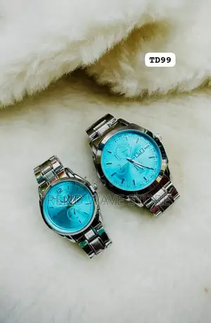 Photo - Silver Couple Watch