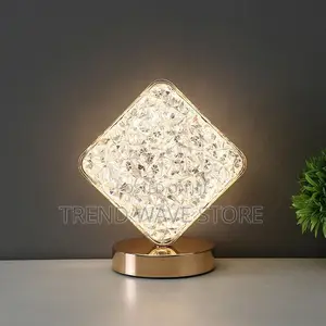 Photo - Square Shape Crystal Diamond Lamp (P06734)
