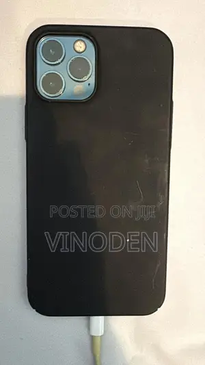 Photo - Apple iPhone 12 Pro 128 GB Blue