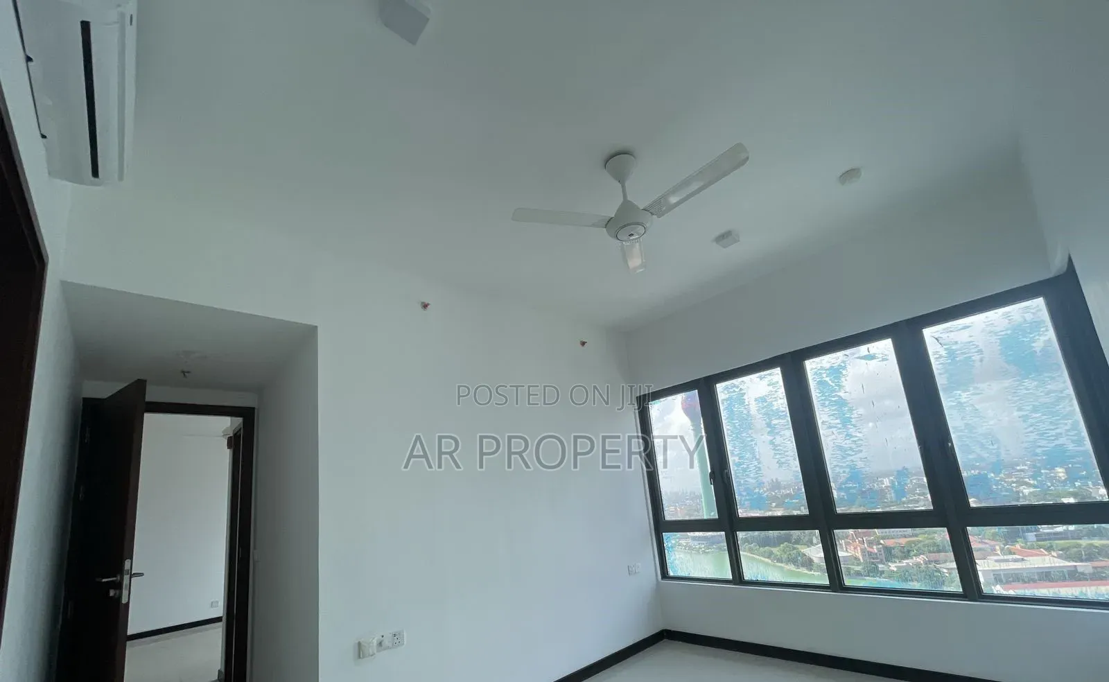 3bdrm Apartment in Trizen, Colombo City for sale