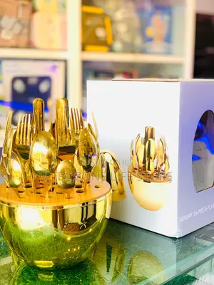 Photo - Egg Cutlery Holder Gold Knife Spoon Fork