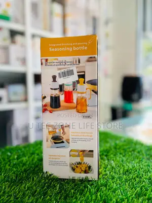 Photo - Oil Dispenser With Silicone Brush