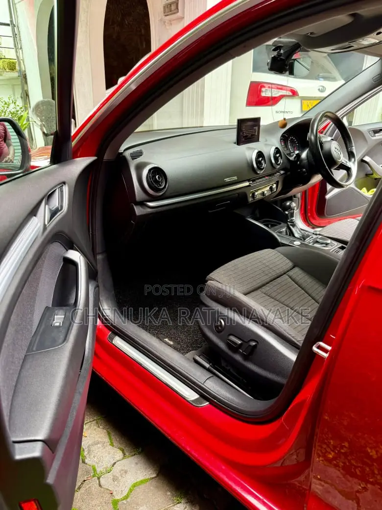 Audi A3 2018 Red