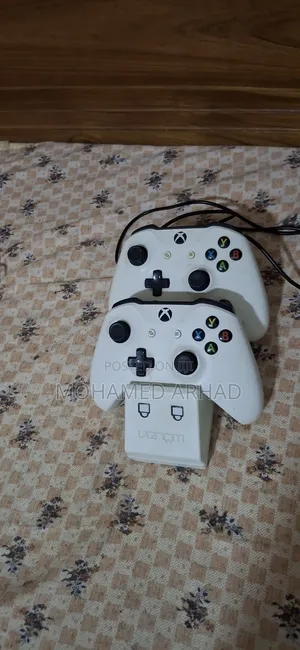 Photo - Sony Xbox One S