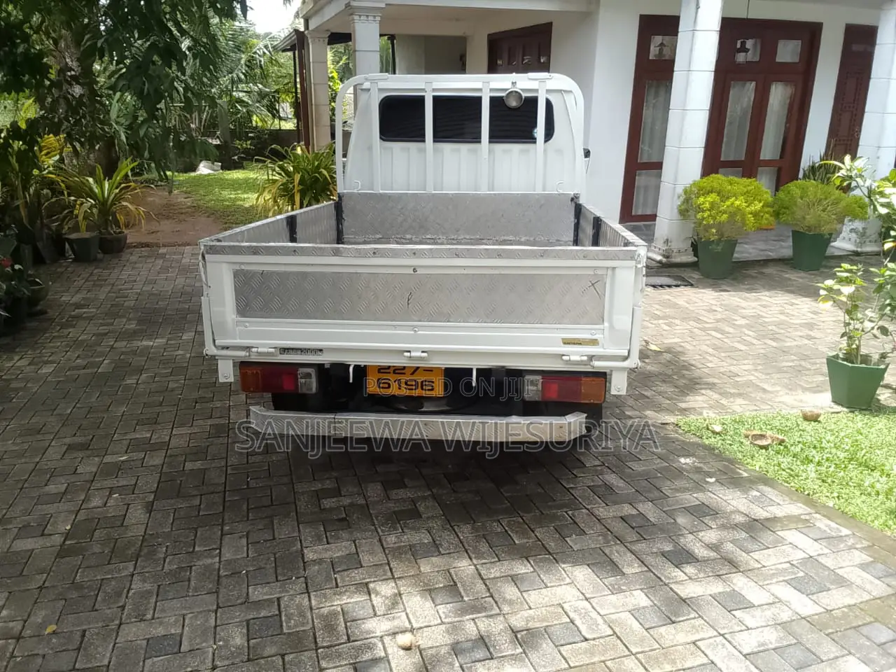 Toyota Dyna 1997 White