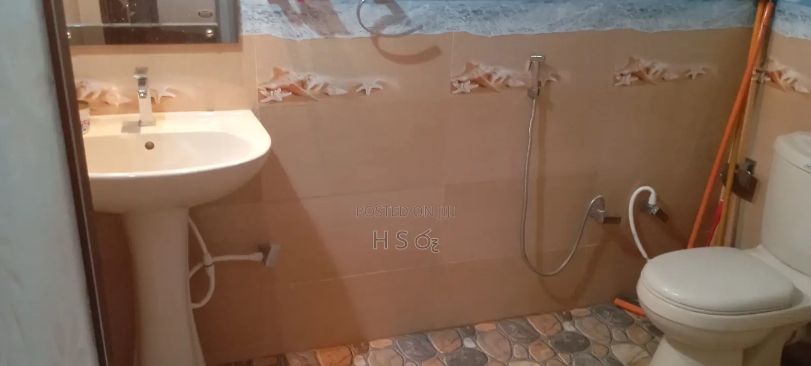 Furnished 1bdrm Apartment in Mawathagama for rent