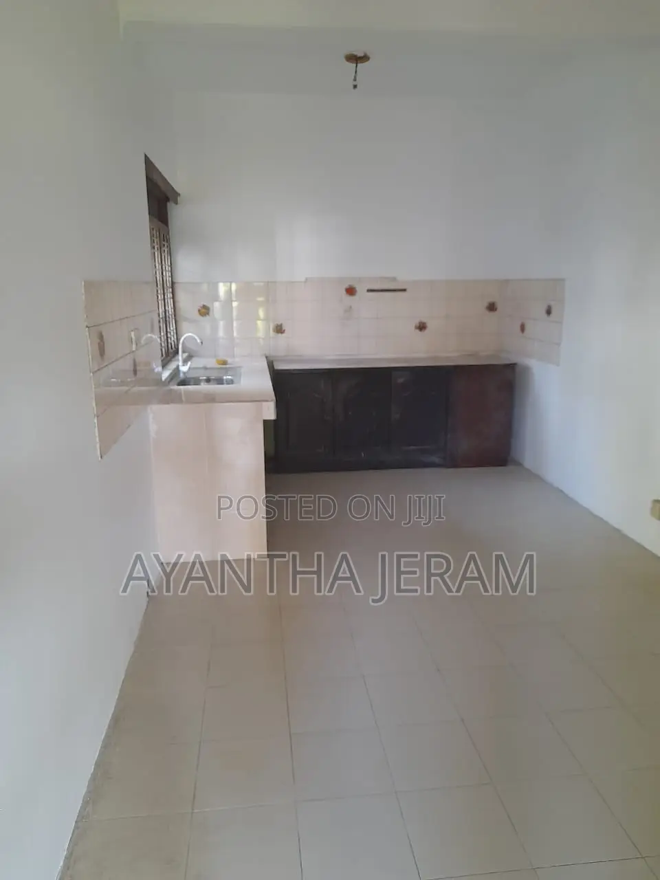 5bdrm House in Chilaw for rent