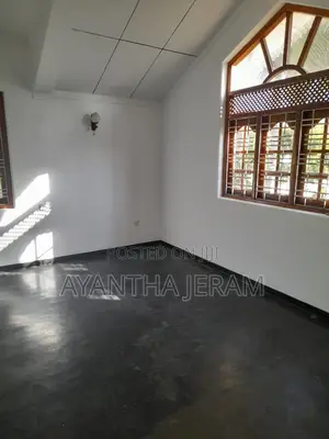 5bdrm House in Chilaw for rent