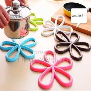 Photo - Silicone Floral Placemat