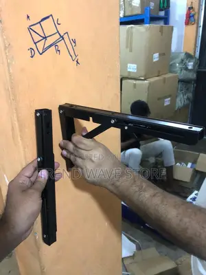 Photo - Foldable Spring Bracket