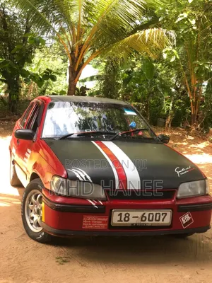 Photo - Daewoo Chairman 1997 Red