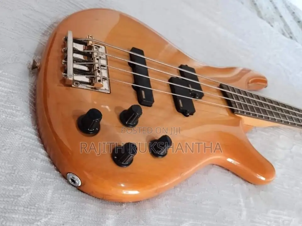Yamaha Motion B Bass (Japan)