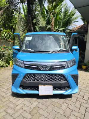 Photo - Toyota Roomy 2022 Blue