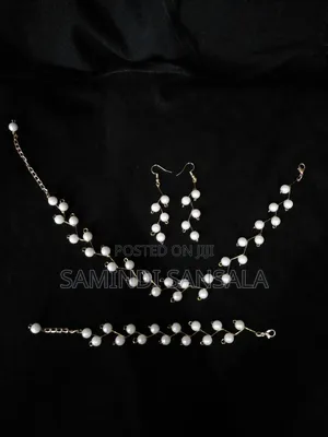 Photo - Necklace Set